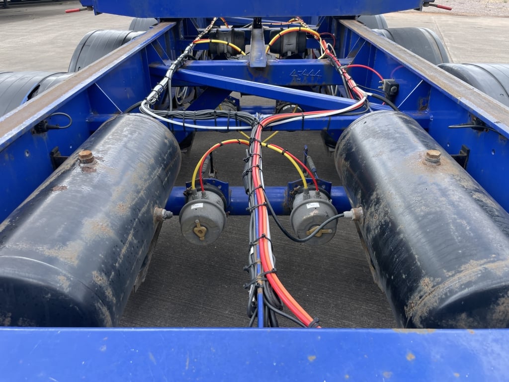 DENNISON LOCK AND GO SLIDING SKELETAL TRAILER – 2015 – C398308