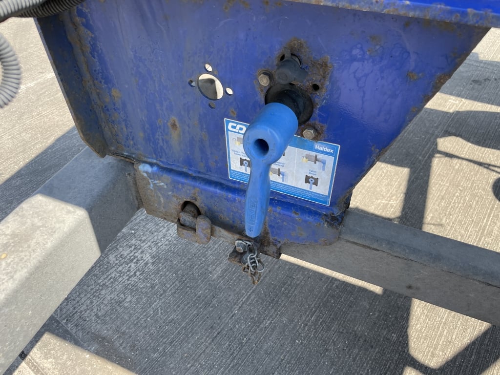 DENNISON LOCK AND GO SLIDING SKELETAL TRAILER – 2015 – C401464