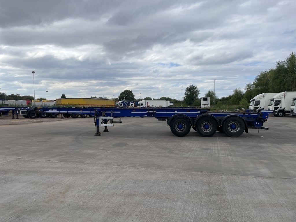 DENNISON LOCK AND GO SLIDING SKELETAL TRAILER – 2015 – C405009