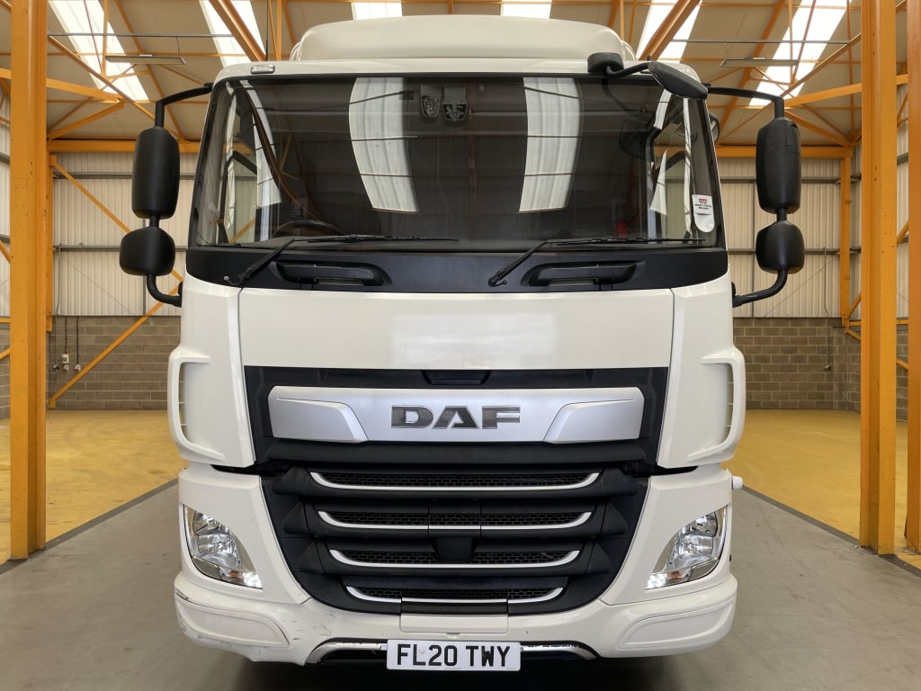 DAF CF260 *EURO 6*, 4X2 18 TONNE BOX – 2020 – FL20 TWY