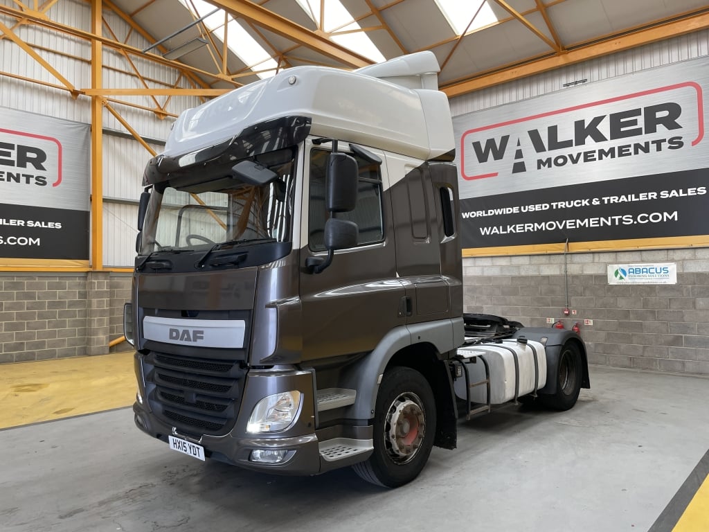 DAF CF400 SPACE CAB *EURO 6* TRACTEUR ROUTIER 4X2 – 2015 – HX15 YDT