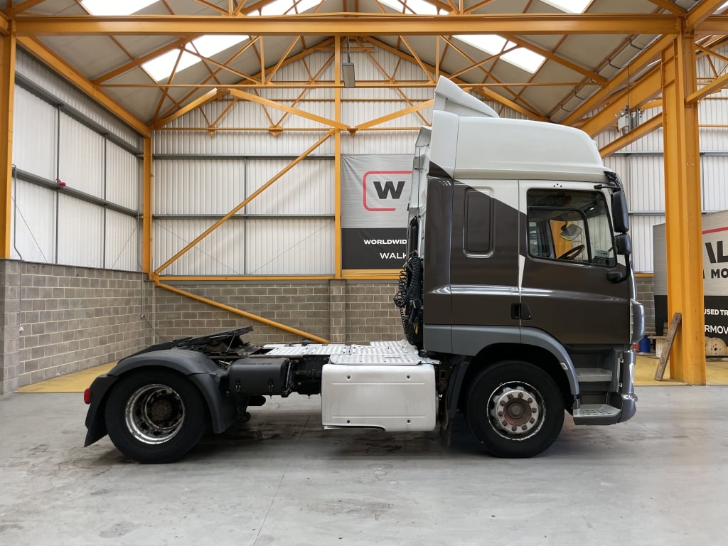 DAF CF400 SPACE CAB *EURO 6* TRACTEUR ROUTIER 4X2 – 2015 – HX15 YDT