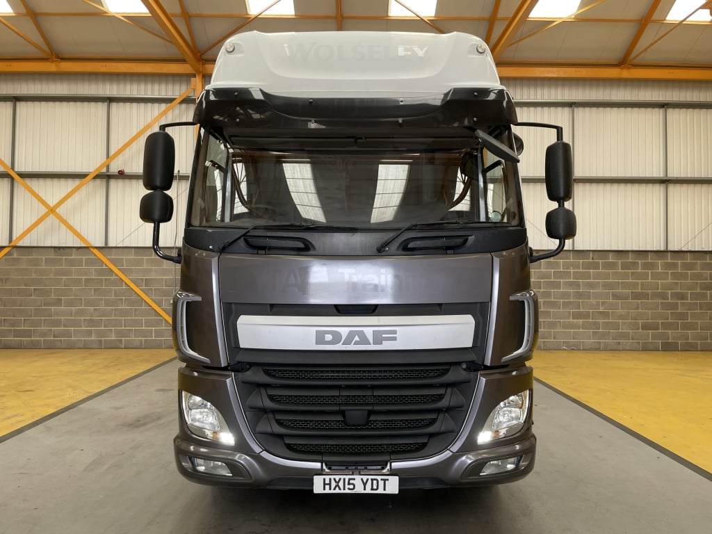 DAF CF400 SPACE CAB *EURO 6* TRACTEUR ROUTIER 4X2 – 2015 – HX15 YDT