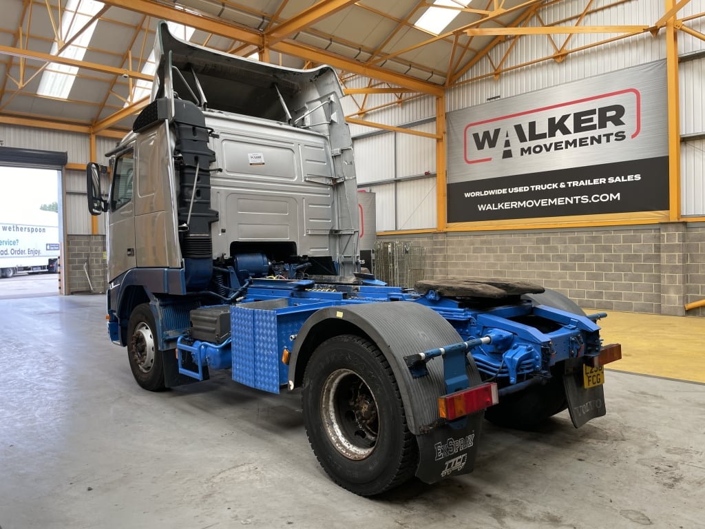 VOLVO FH12 380 4X2 TRACTOR UNIT – 1994 – L238 FCG