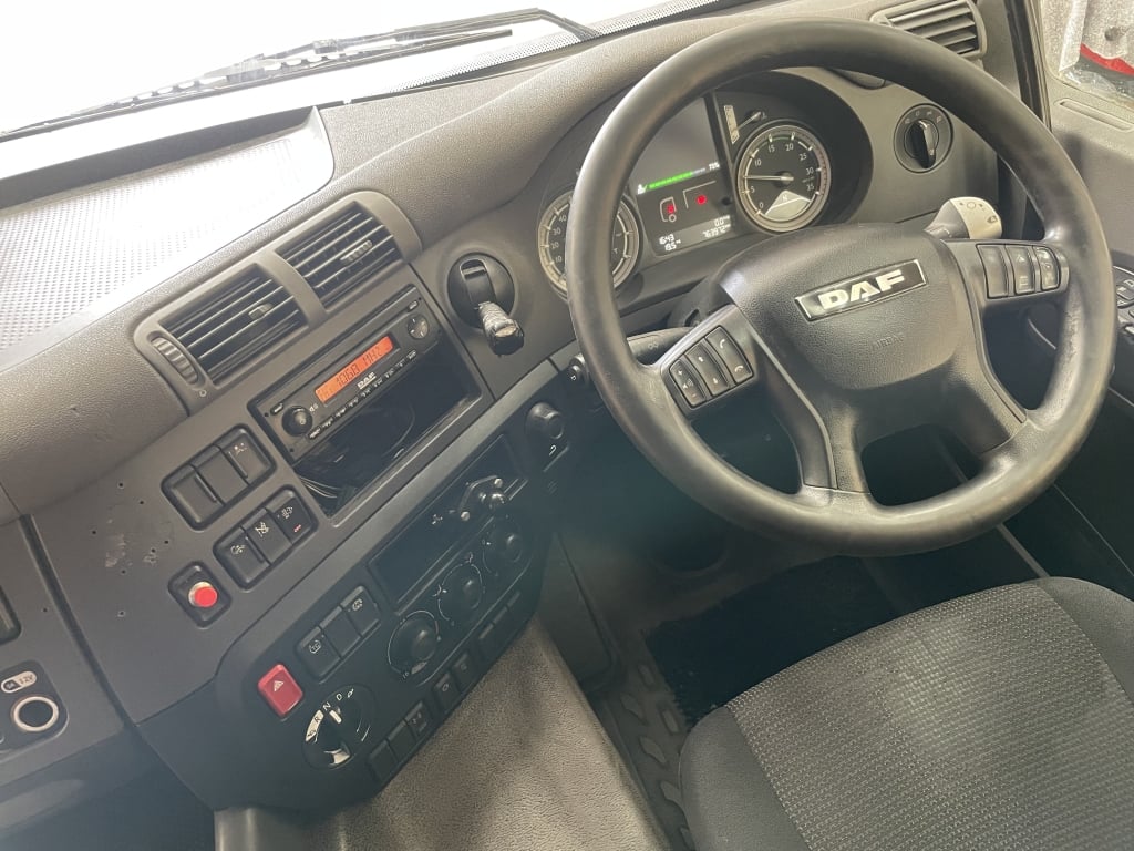 DAF CF250 *EURO 6*, 4X2 18 TONNE FRIDGE/FREEZER – 2016 – PN16 BNV