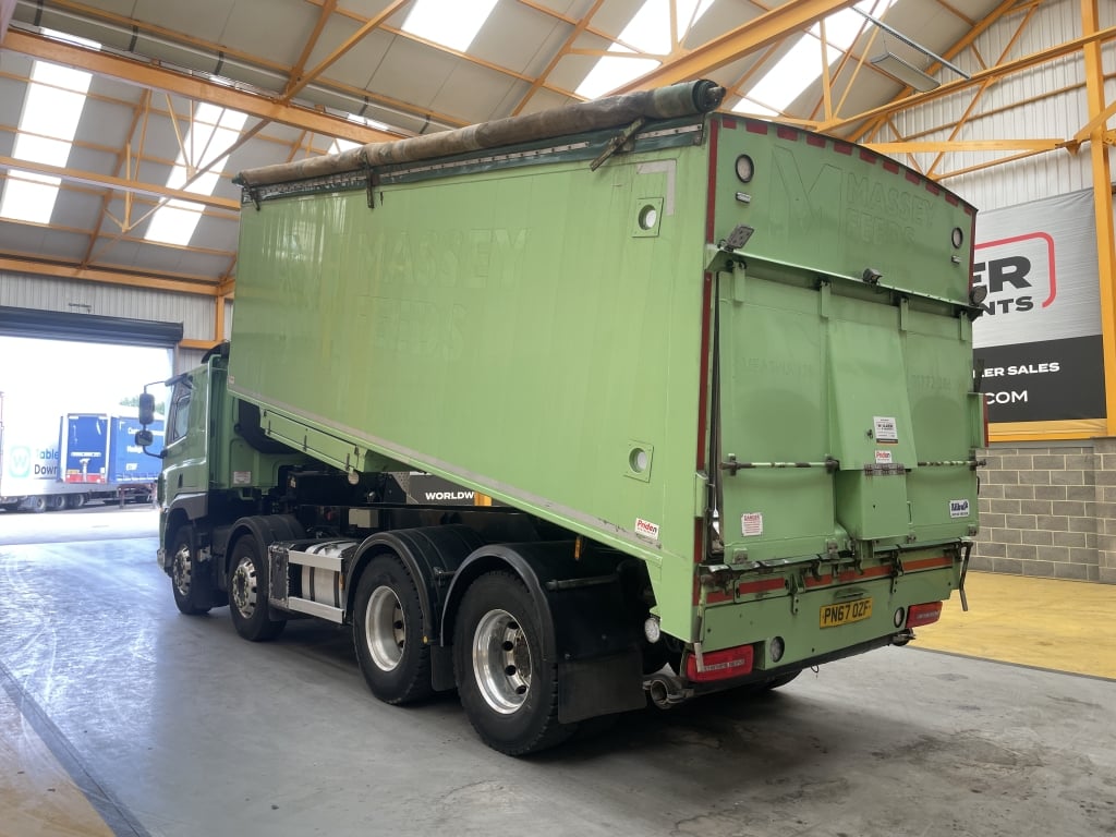 DAF CF440 8X4 ALUMINIUM BULK TIPPER/BLOWER – 2017 – PN67 OZF