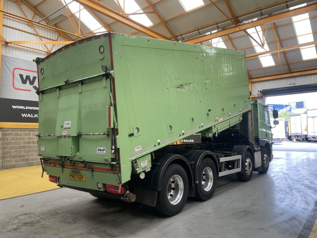 DAF CF440 8X4 ALUMINIUM BULK TIPPER/BLOWER – 2017 – PN67 OZF