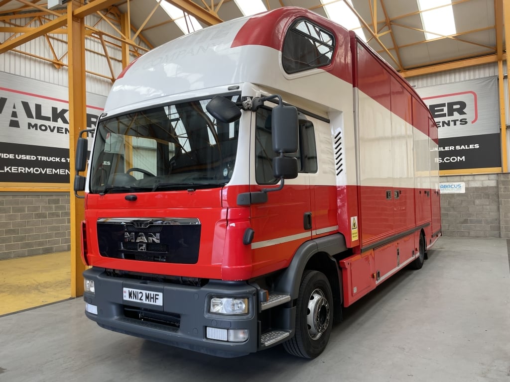 MAN TGM 15.250, 15 tonnes, EURO 5, 4x2, caisse de déménagement – 2012 – WN12 MHF