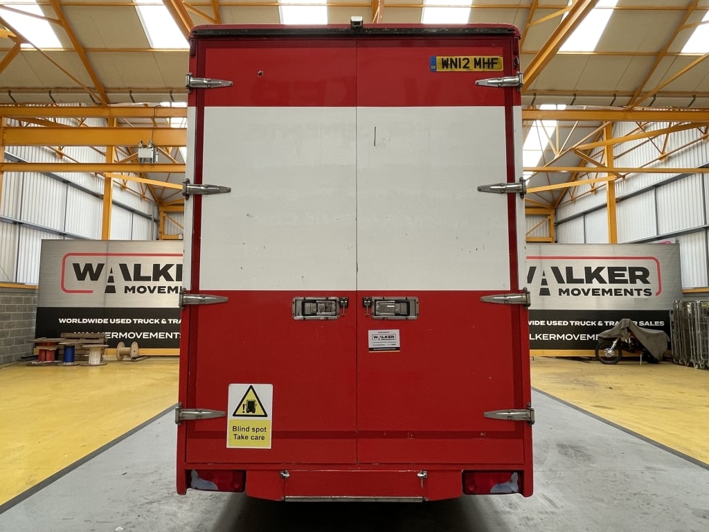 MAN TGM 15.250, 15 tonnes, EURO 5, 4x2, caisse de déménagement – 2012 – WN12 MHF