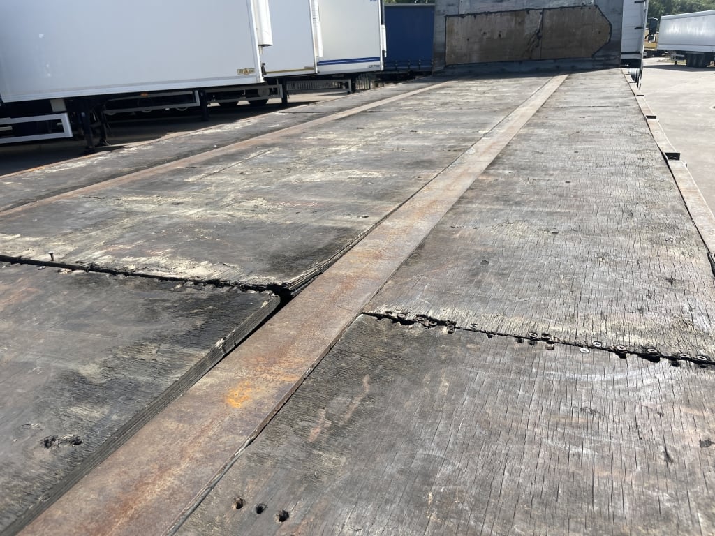 DON BUR 45FT FLATBED TRAILER – 2012 – C330638