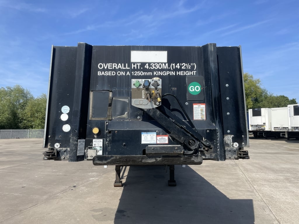 DON BUR 45FT FLATBED TRAILER – 2012 – C330638