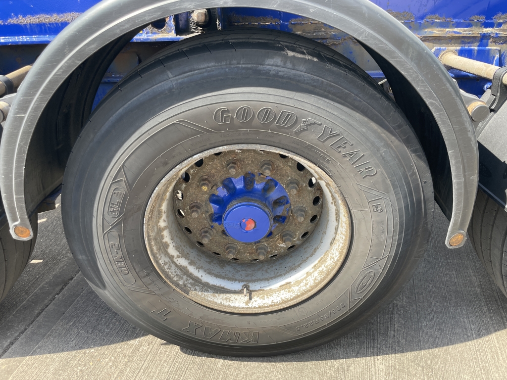 DENNISON LOCK AND GO SLIDING SKELETAL TRAILER – 2014 – C378210