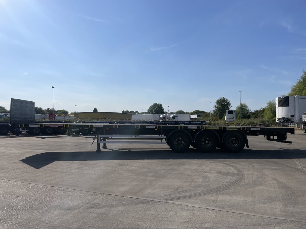 DON BUR 45FT FLATBED TRAILER – 2014 – C383904