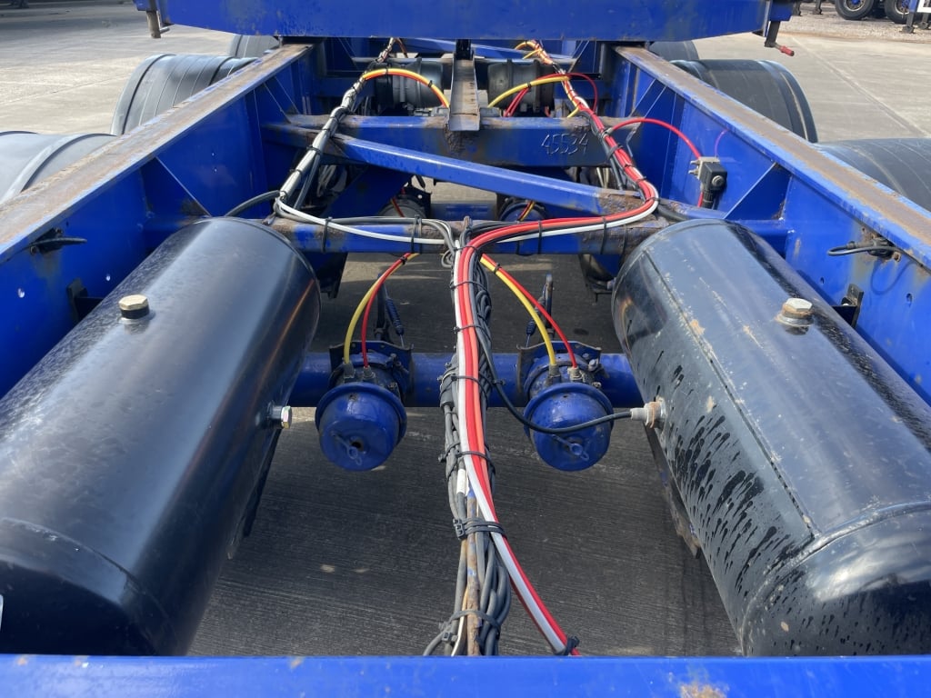 DENNISON LOCK AND GO SLIDING SKELETAL TRAILER – 2015 – C402595
