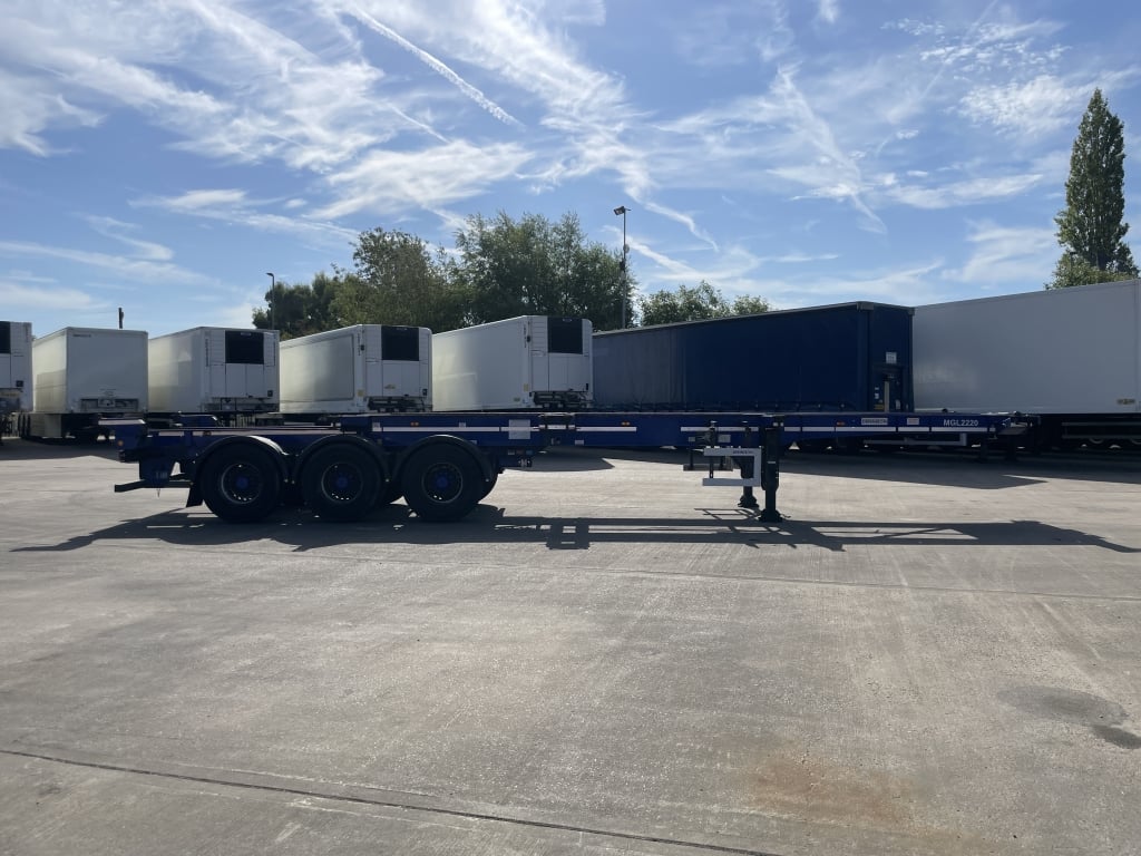 DENNISON LOCK AND GO SLIDING SKELETAL TRAILER – 2015 – C402595