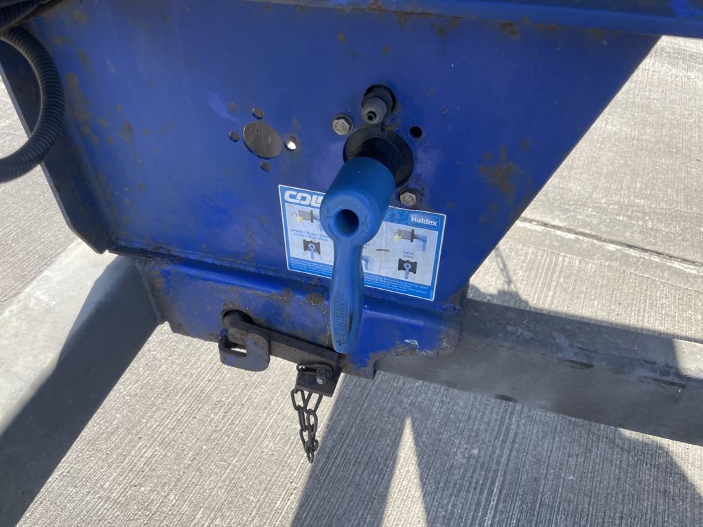 DENNISON LOCK AND GO SLIDING SKELETAL TRAILER – 2015 – C410791