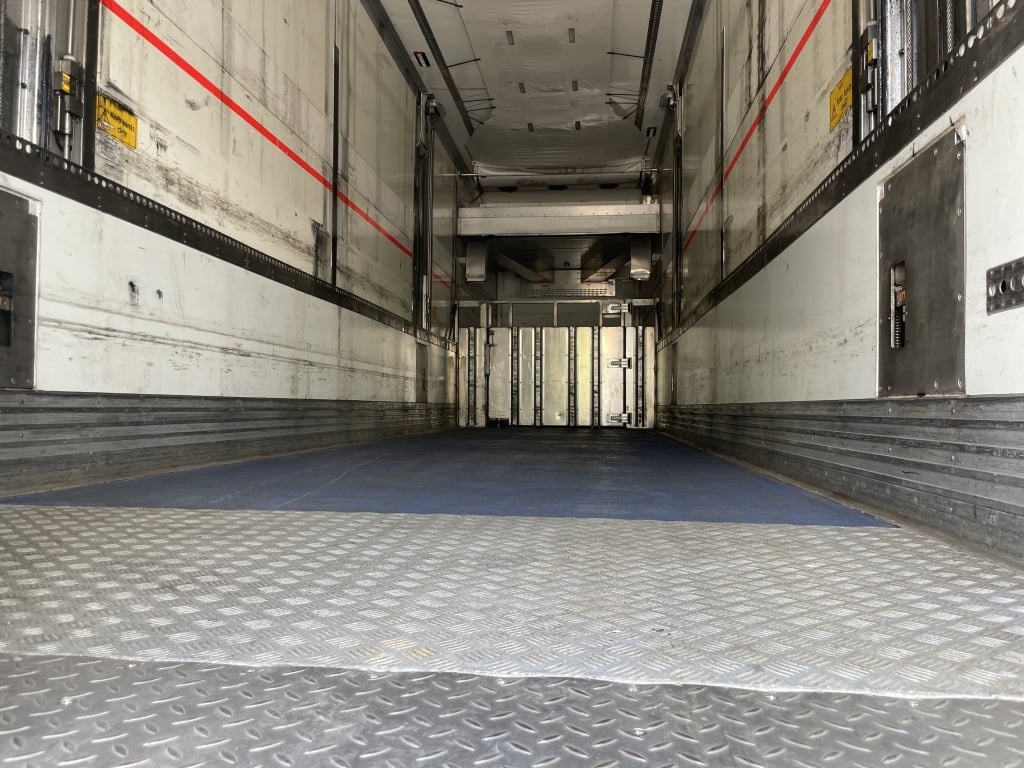 GRAY AND ADAMS 44FT DOUBLE DECK INSULATED FRIDGE FREEZER BOX TRAILER – 2015 – C416098