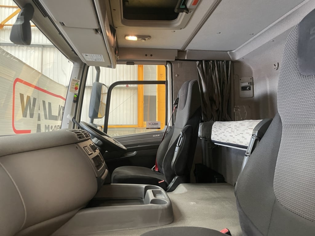 DAF CF 230 *EURO 6* 4X2 18 TONNE BOX – 2017 – FN17 BXX