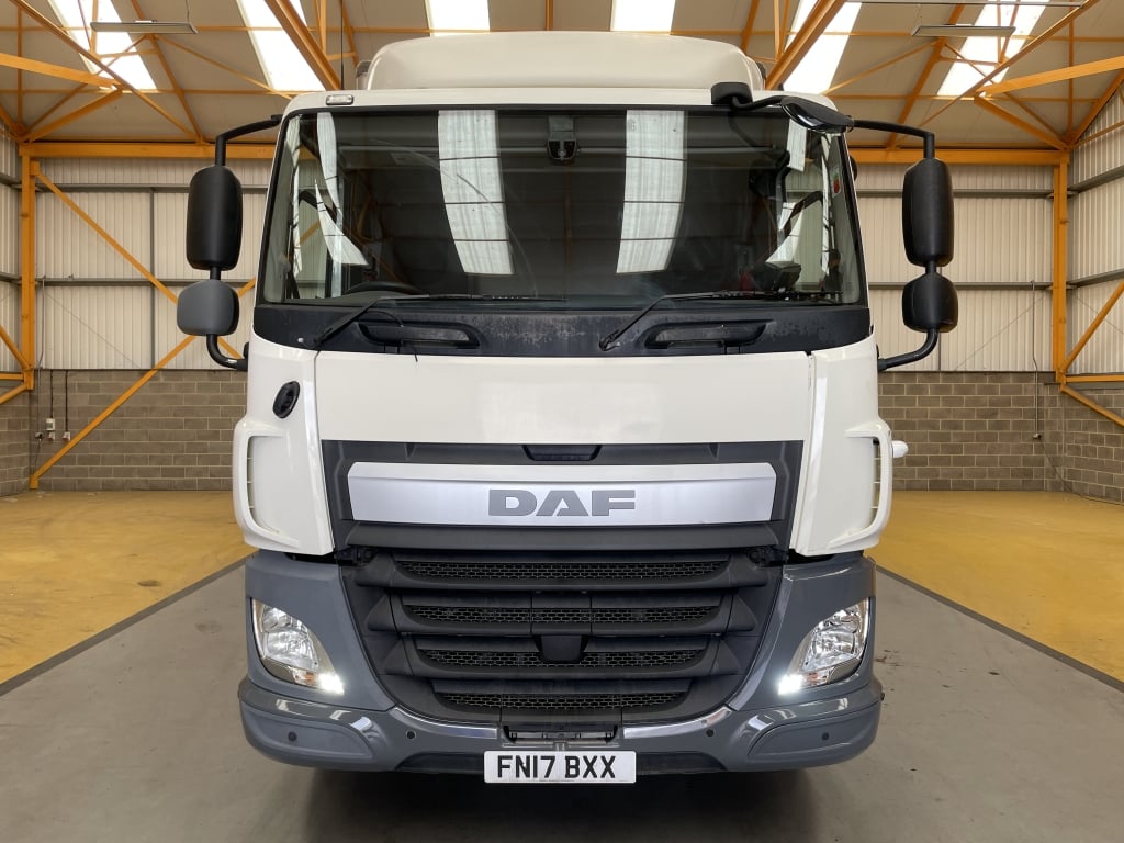 DAF CF 230 *EURO 6* 4X2 18 TONNE BOX – 2017 – FN17 BXX