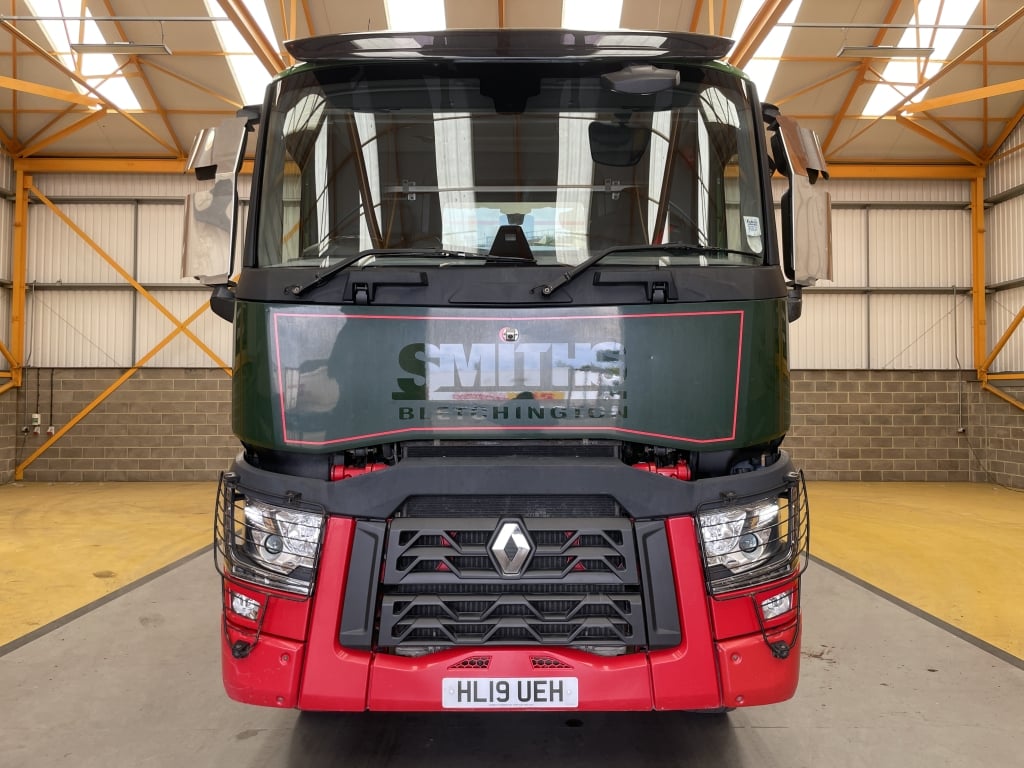 RENAULT C430 *EURO 6* BENNE BASCULANTE 8X4 EN ACIER – 2019 – HL19 UEH