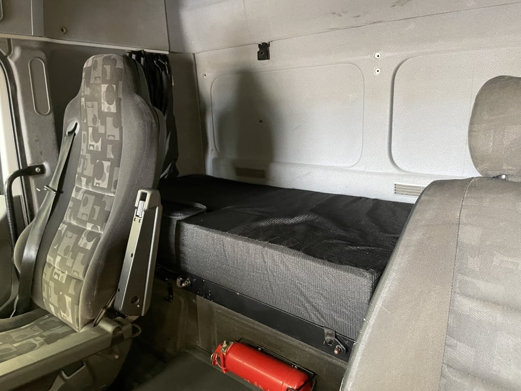 MERCEDES 1843 EURO 5 4X2, 18 TONNE REMOVAL BOX – 2009 – KP09 XTV
