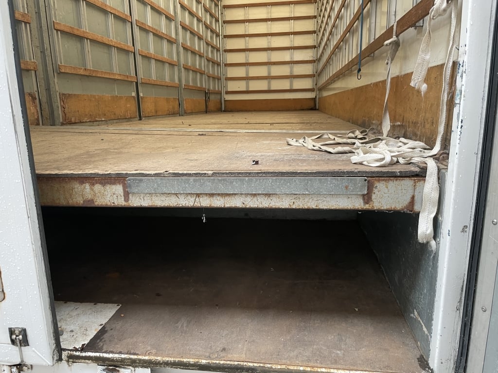 MERCEDES 1843 EURO 5 4X2, 18 TONNE REMOVAL BOX – 2009 – KP09 XTV