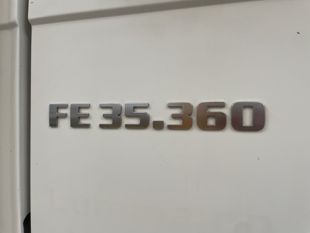 MAN FE 35.360 8X4 À GRUE DE CHARGEMENT – 2004 – KX54 EHC
