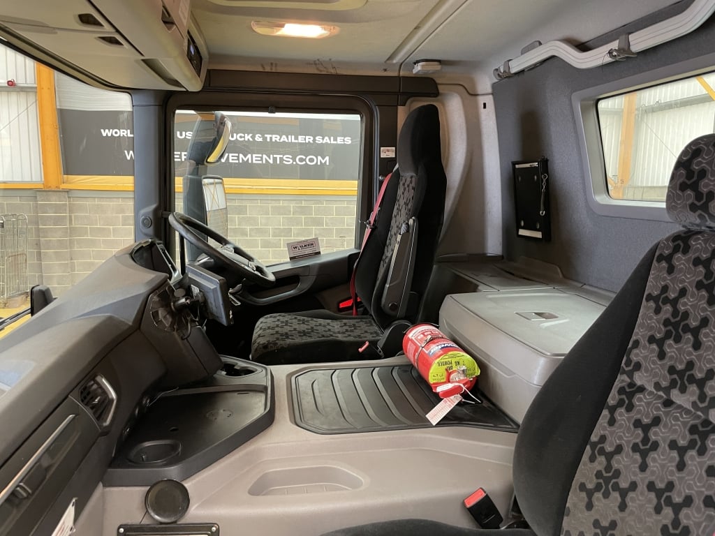 SCANIA P450 NEW GENERATION *EURO 6* PET REGS 6X2 TRACTOR UNIT – 2019 – MD19 OZM