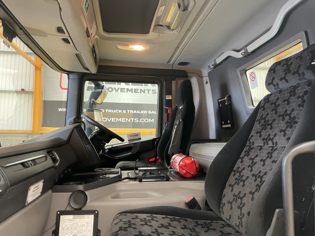 SCANIA P450 NEW GENERATION *EURO 6* PET REGS 6X2 TRACTOR UNIT – 2019 – ML19 YVC