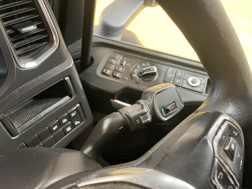SCANIA P450 NEW GENERATION *EURO 6* PET REGS 6X2 TRACTOR UNIT – 2019 – MV69 KPZ
