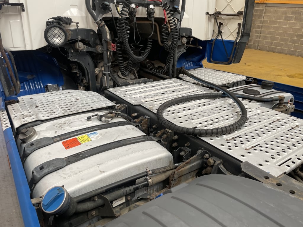 SCANIA R450 *EURO 6* HIGHLINE 6X2 TRACTOR UNIT – 2017 – SM17 UNN