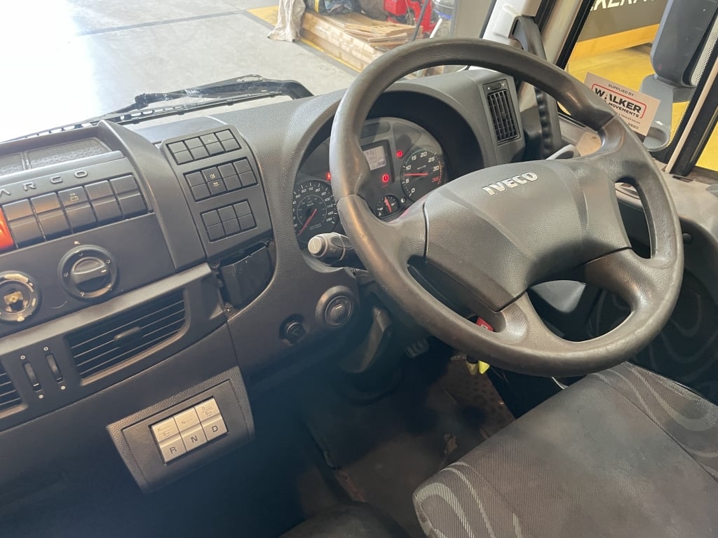 IVECO EURO CARGO 75E16 *EURO 6* 4X2, 7.5 TONNE CURTAINSIDER – 2017 – YG17 FTK