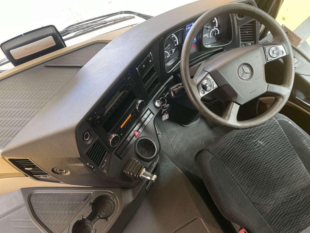 MERCEDES ACTROS 1843 STREAMSPACE *EURO 6* TRACTEUR ROUTIER 4X2 – 2017 – YT17 JFA