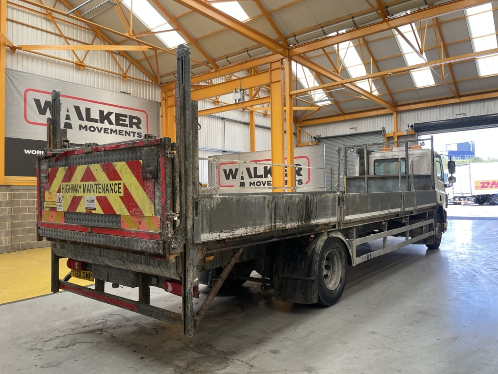 DAF CF65.250 4X2 à plateau ouvert – 2010 – YX60 OMP