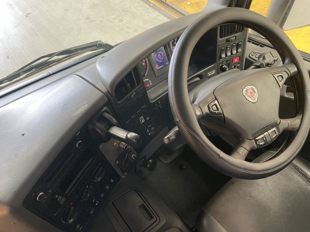 SCANIA P410 8X4 *EURO 6* STEEL TIPPER – 2017 – BF67 ONV