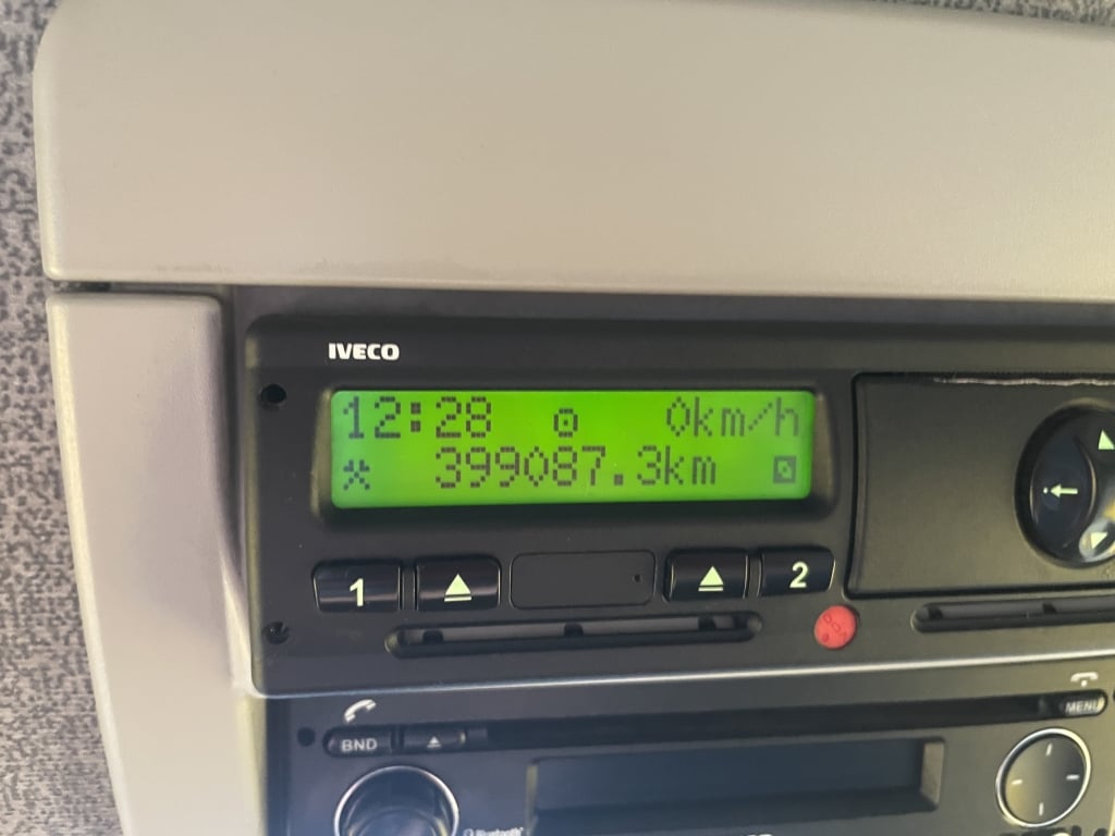 IVECO EURO CARGO 75E16 *EURO 6* 4X2, 7.5 TONNE CURTAINSIDER – 2015 – BU15 UZX