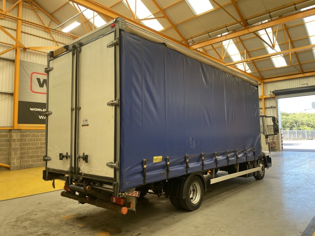 IVECO EURO CARGO 75E16 *EURO 6* 4X2, 7.5 TONNE CURTAINSIDER – 2015 – BU15 UZX