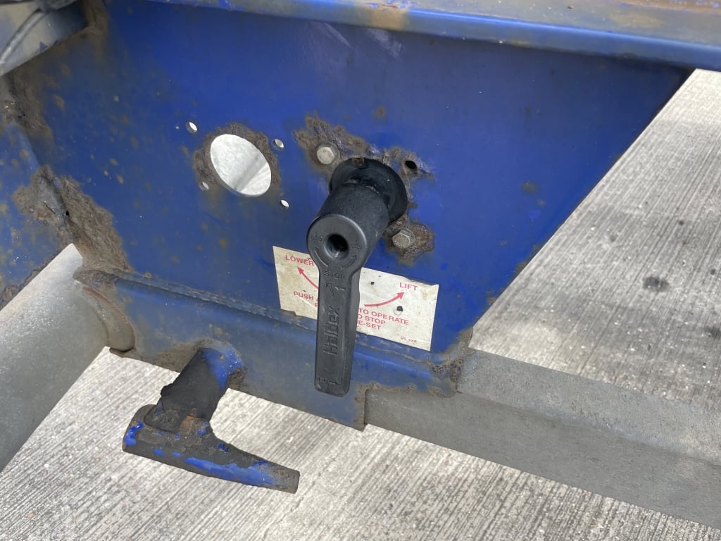 DENNISON LOCK AND GO SLIDING SKELETAL TRAILER – 2008 – C280416