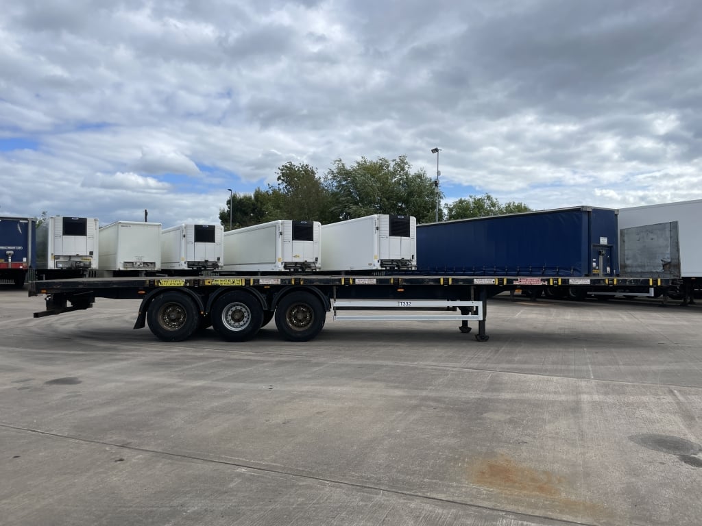 DON BUR 45FT FLATBED TRAILER – 2012 – C330544