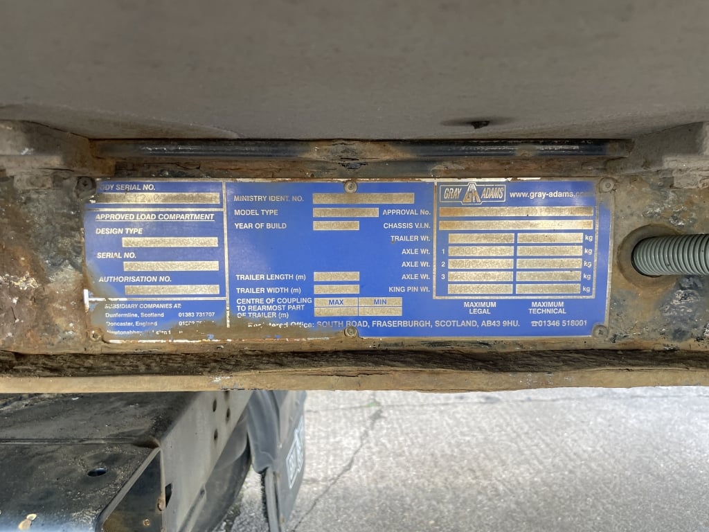 GRAY AND ADAMS 37FT TANDEM AXLE INSULATED FRIDGE TRAILER – 2012 – C333364