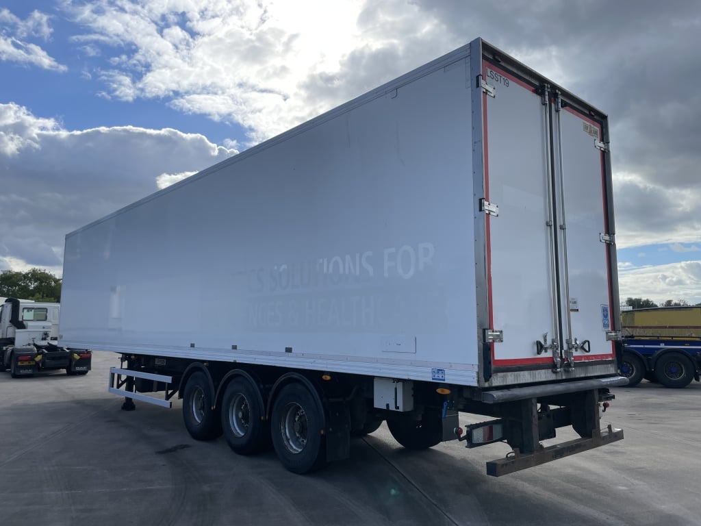 GRAY AND ADAMS 44FT FRIDGE BOX TRAILER – 2014 – C365525*