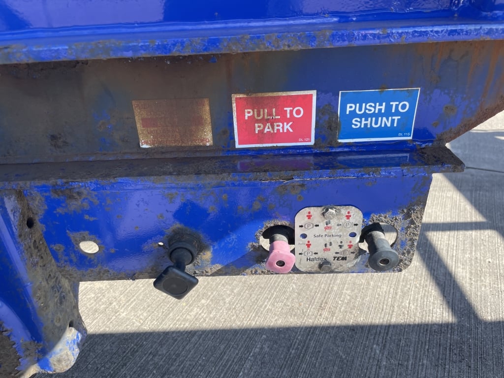 REMORQUE À CHÂSSIS DÉMONTABLE « LOCK AND GO » DE DENNISON – 2014 – C378654