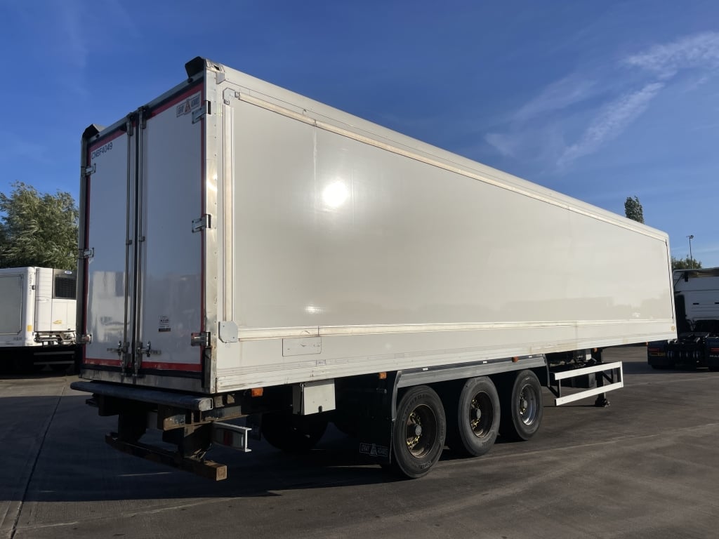 GRAY AND ADAMS 44FT FRIDGE BOX TRAILER – 2015 – C388754