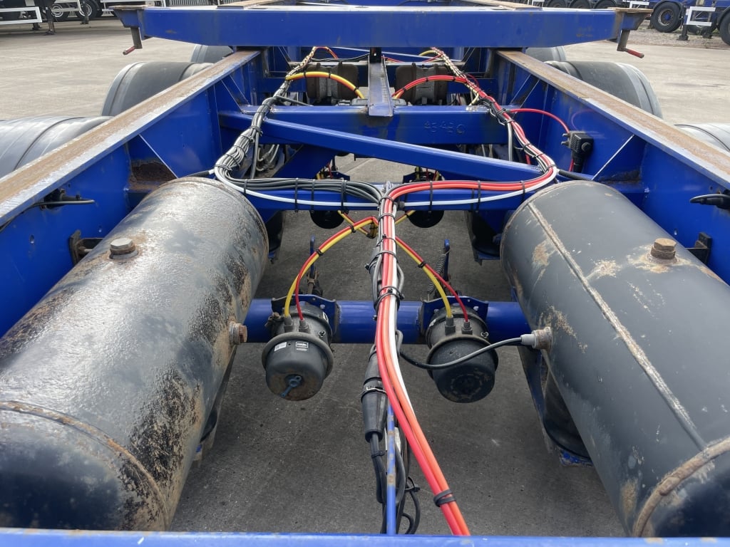 DENNISON LOCK AND GO SLIDING SKELETAL TRAILER – 2015 – C398613