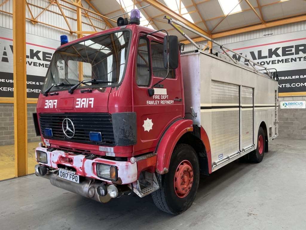 MERCEDES 1936 4X2 18 LITRES V10, ANCIEN VÉHICULE DE POMPIERS – 1987 – D817 FPO