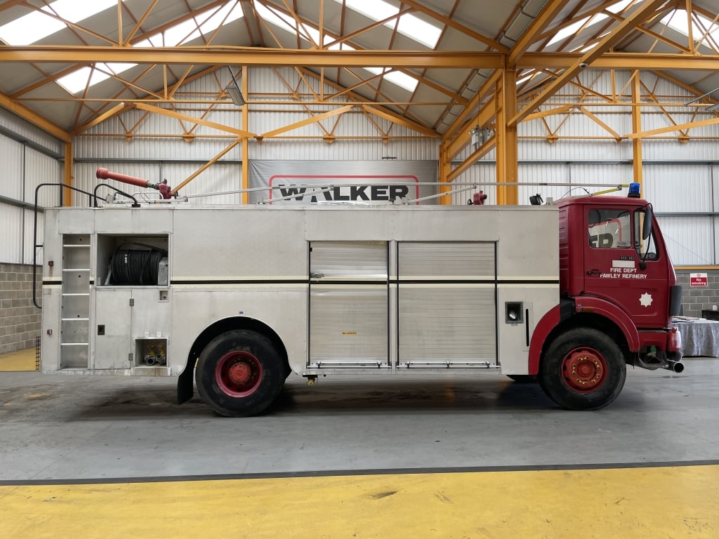 MERCEDES 1936 4X2 18 LITRES V10, ANCIEN VÉHICULE DE POMPIERS – 1987 – D817 FPO