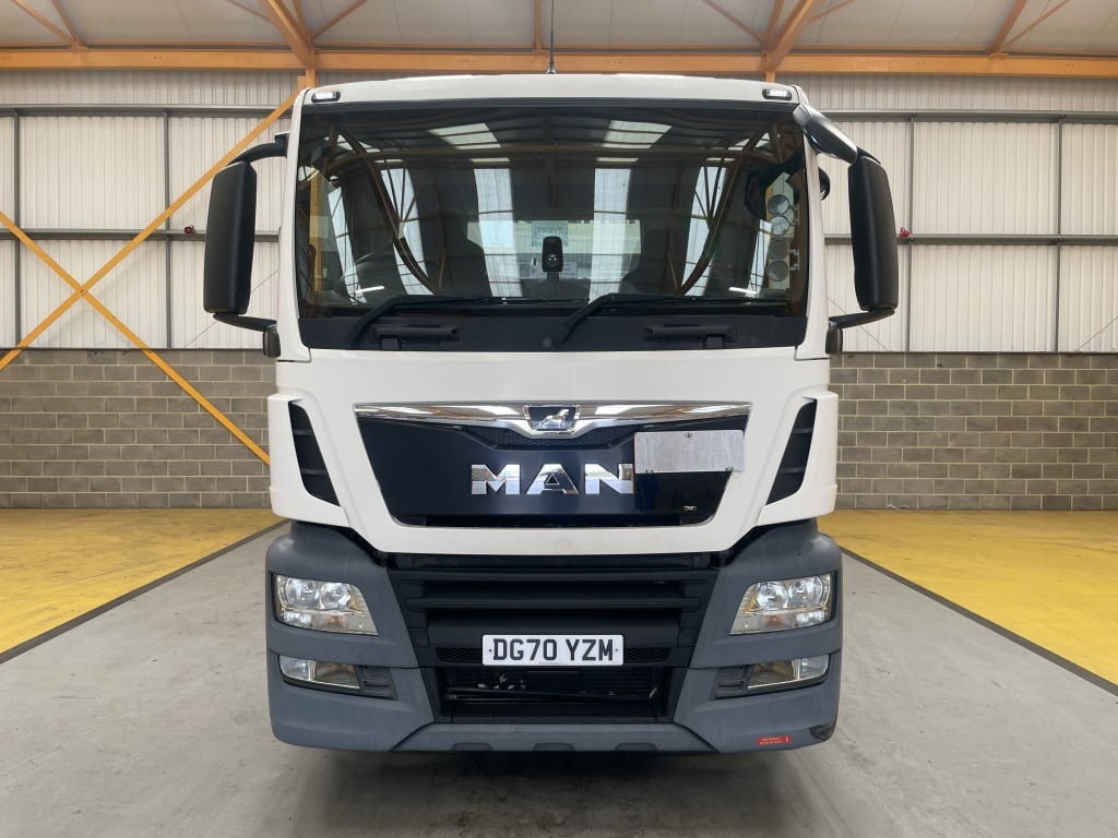 MAN TGS 24.430 *EURO 6* 6X2 PET REGS TRACTOR UNIT – 2020 – DG70 YZM
