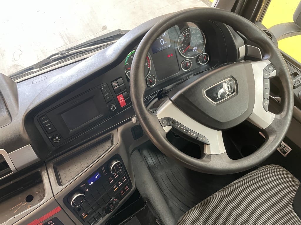 MAN TGS 24.430 *EURO 6* 6X2 PET REGS TRACTOR UNIT – 2020 – DK70 ZPE