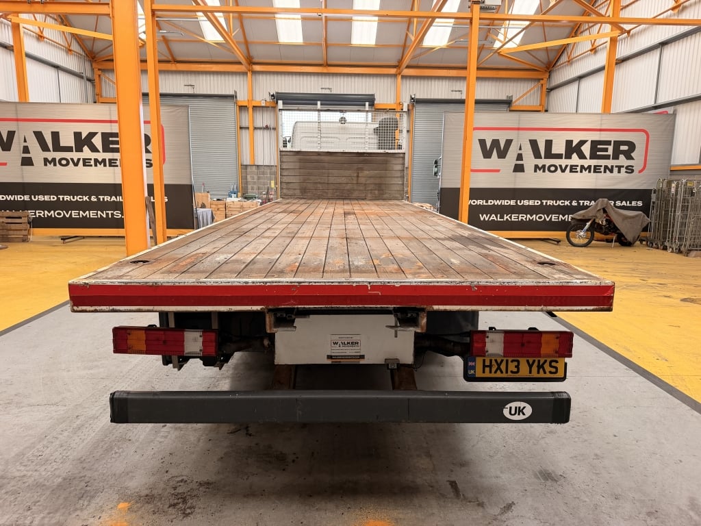 MERCEDES AXOR 2533 EURO 5 6X2 PLATEAU – 2013 – HX13 YKS *FAIBLE KILOMÉTRAGE ET UN SEUL PRÉCÉDENT PROPRIÉTAIRE*