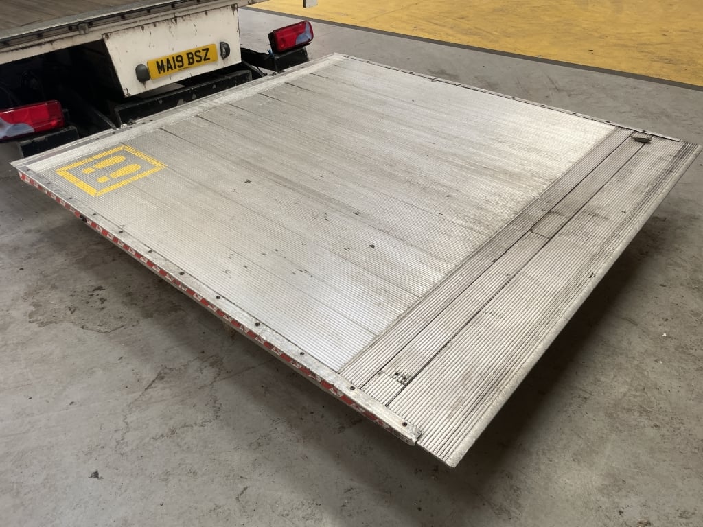 MAN TGL 12.220 *EURO 6* 12 TONNE BOX – 2019 – MA19 BSZ